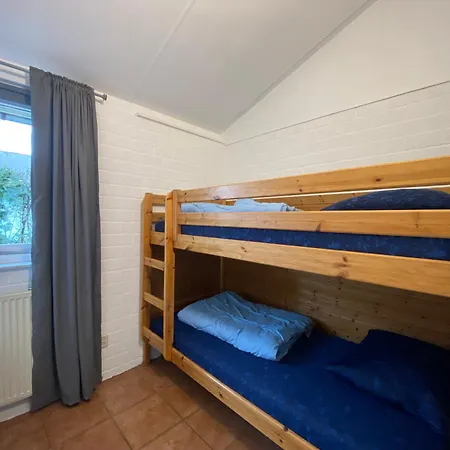 007 بيت للعطل